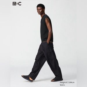 Uniqlo Men's Dark Cargo Pants